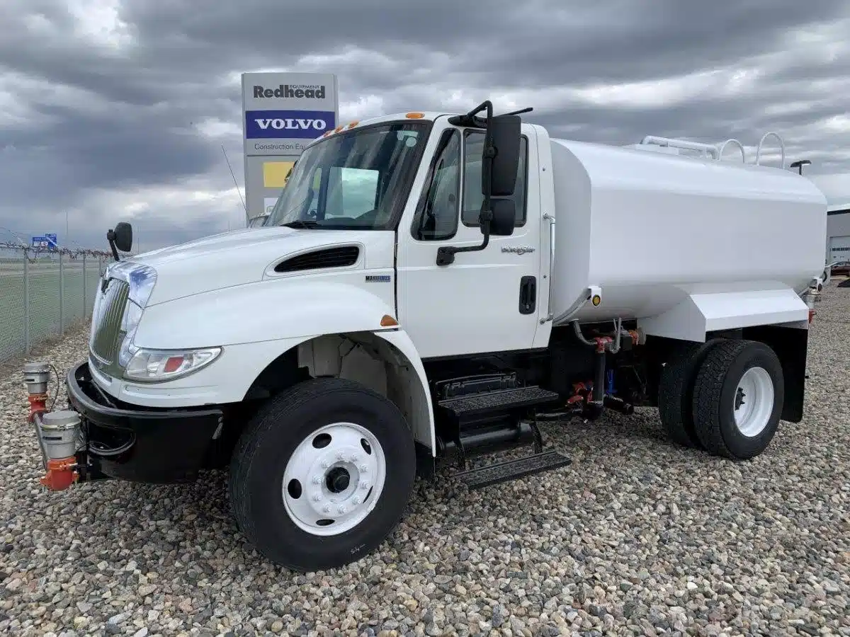 Gallery image 1 for 2012 International DURASTAR 4400 Truck - Tanker