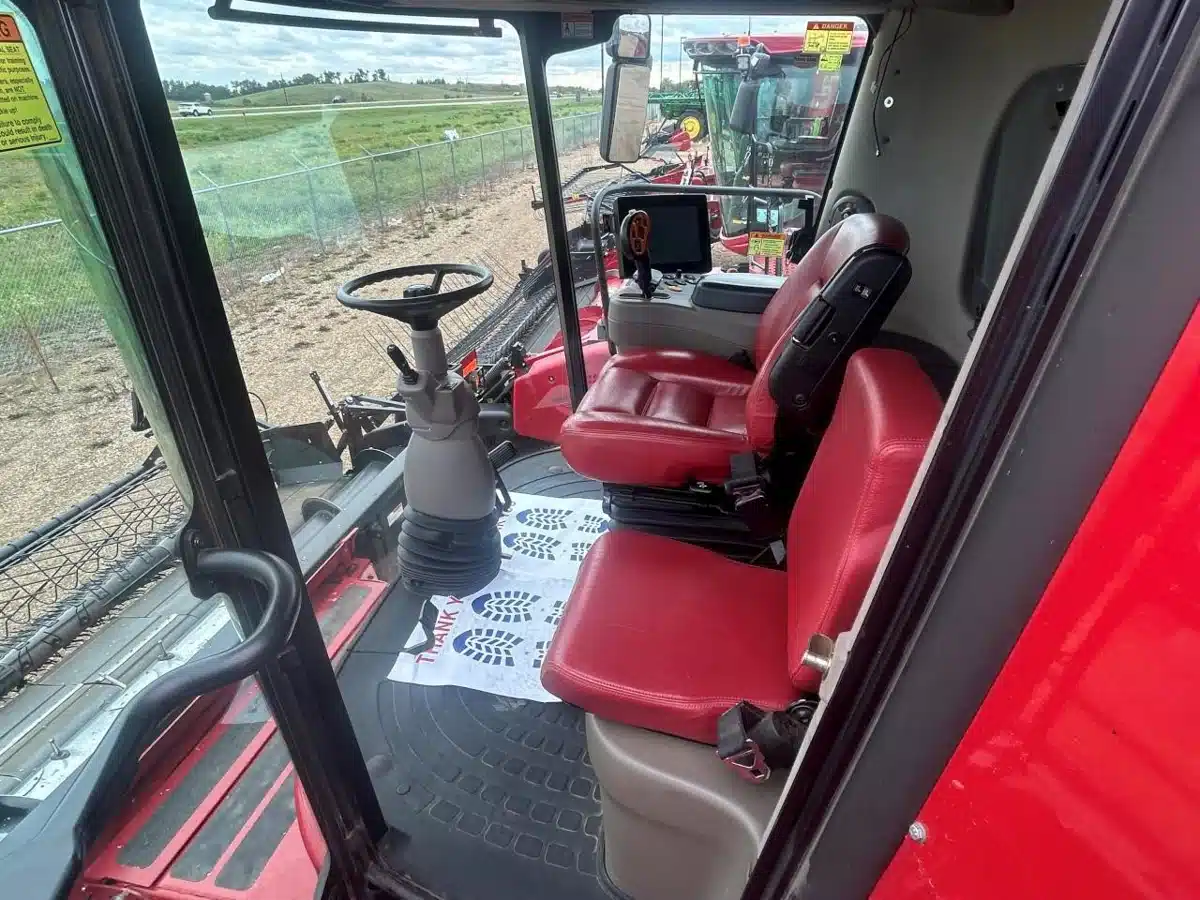 Gallery image 2 for Used 2010 Case IH 9120 Combine