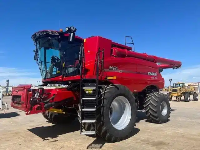 Gallery image 1 for Used 2024 Case IH 8250 Combine