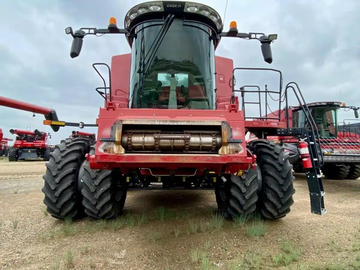 Gallery image 1 for Used 2013 Case IH 9230 Combine