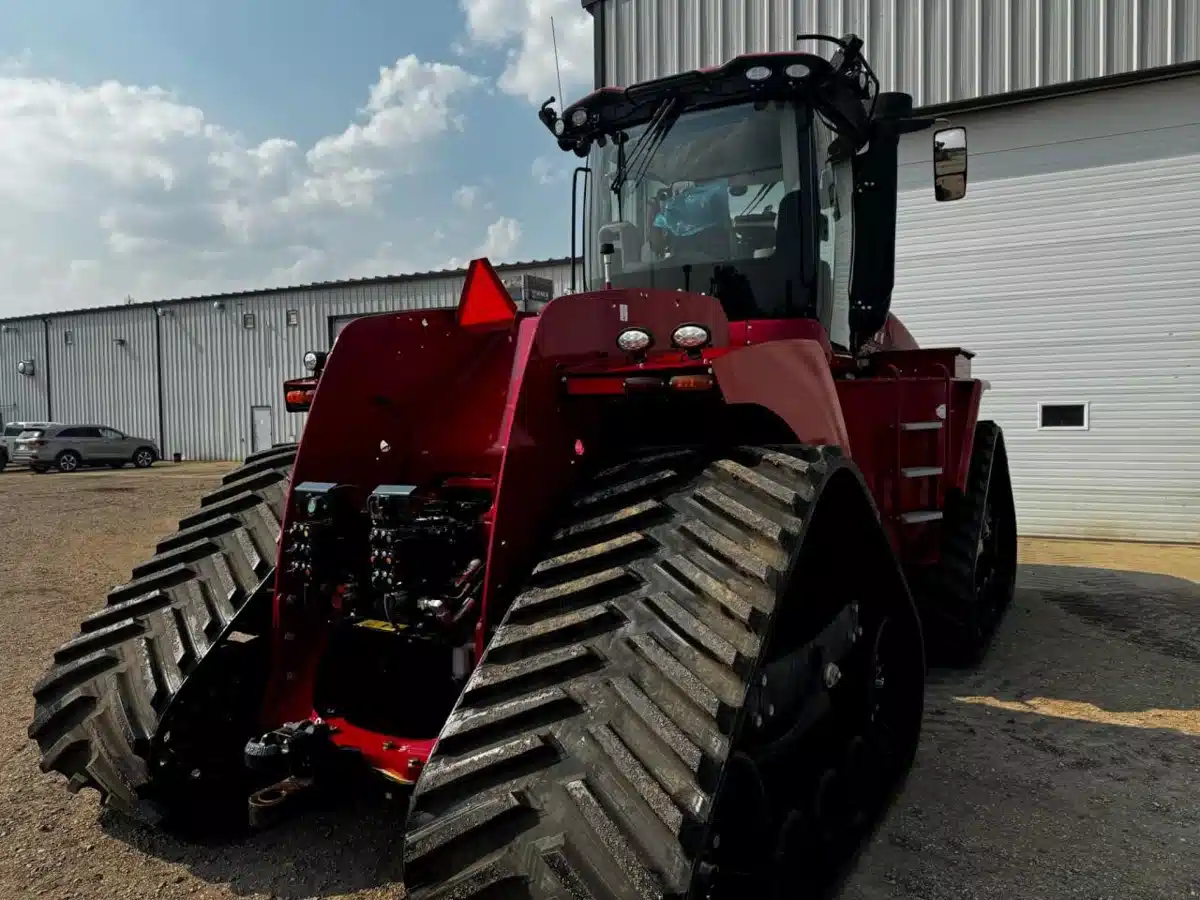 Gallery image 2 for Used 2024 Case IH STEIGER 555 Tractor