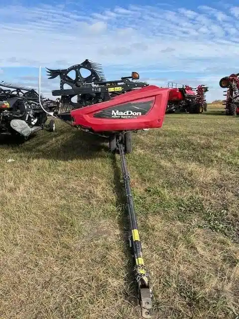 Gallery image 1 for 2017 MacDon FD75 Header - Flex Draper