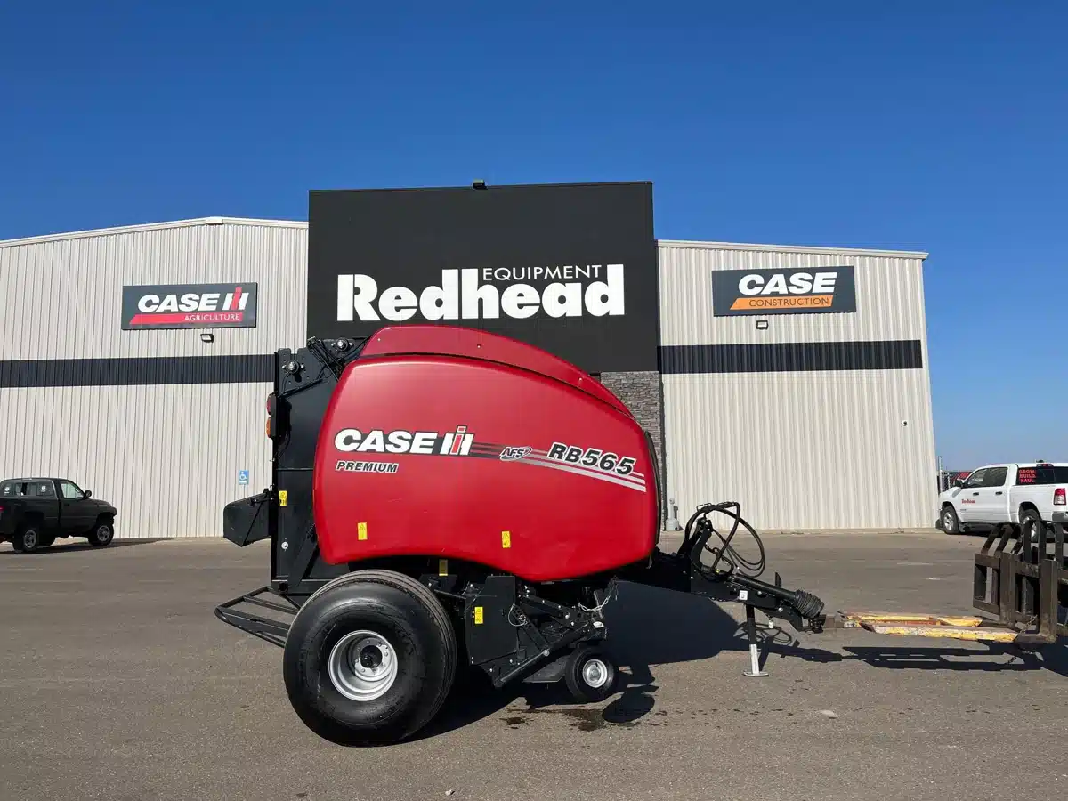 Gallery image 1 for 2021 Case IH RB565 Round Baler