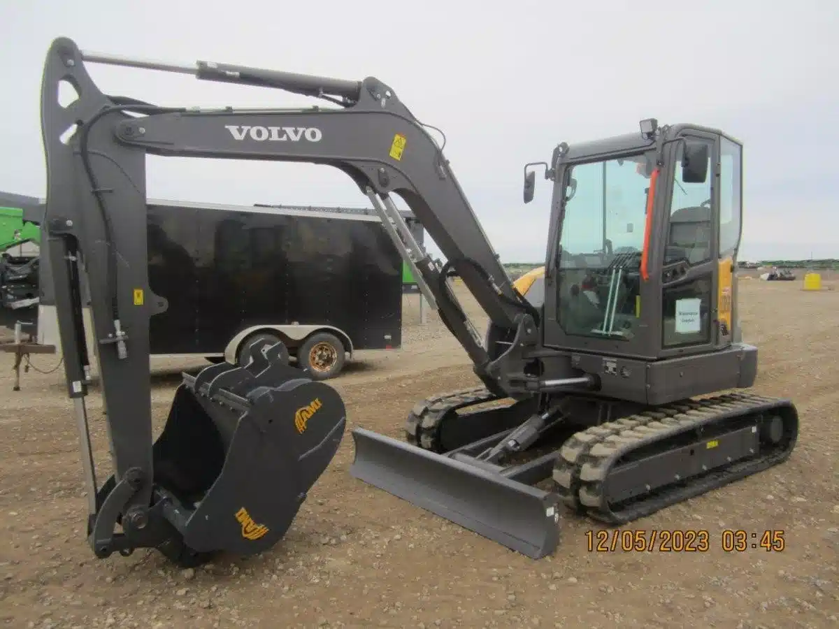 Gallery image 1 for New 2023 Volvo ECR58F Miscellaneous