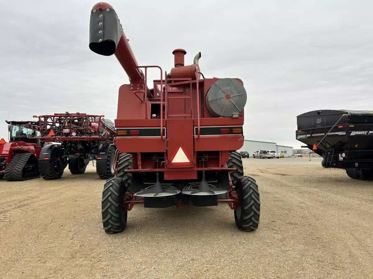 Gallery image 2 for 1995 Case IH 2188 Combine