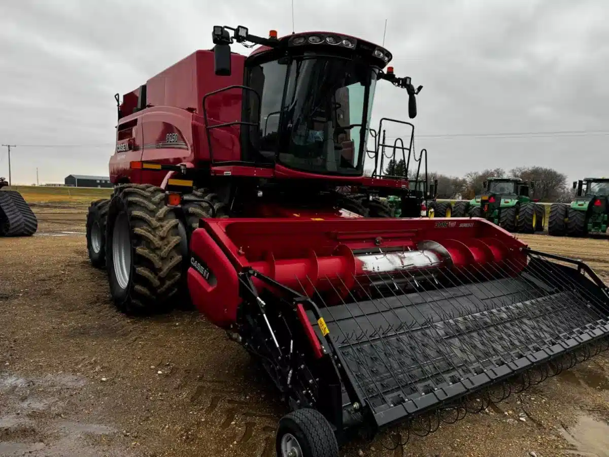 Gallery image 1 for Used 2019 Case IH 8250 Combine