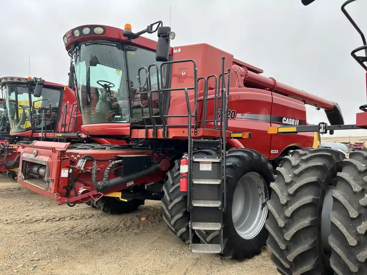 Gallery image 1 for Used 2011 Case IH 7120 Combine