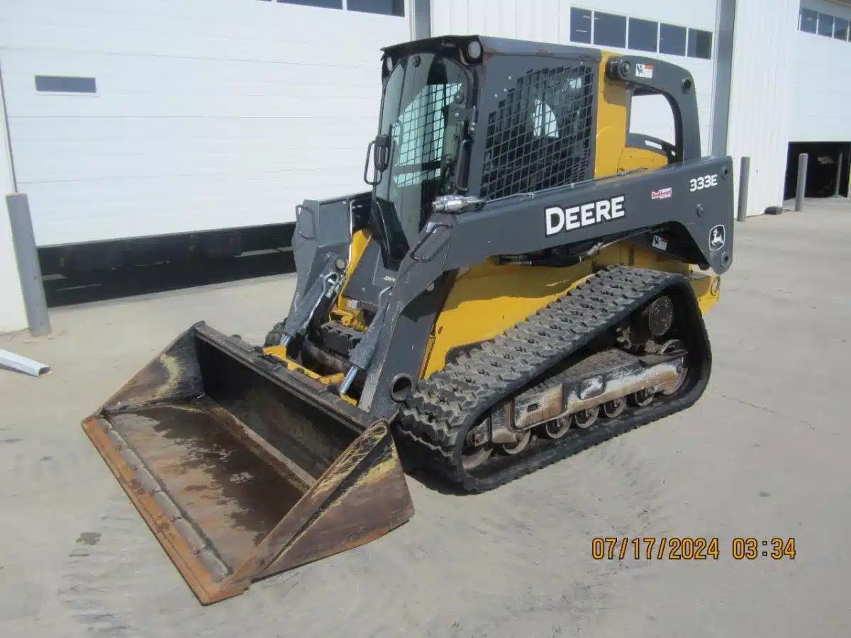 Gallery image 2 for Used 2014 DEERE 333E Skid Steer
