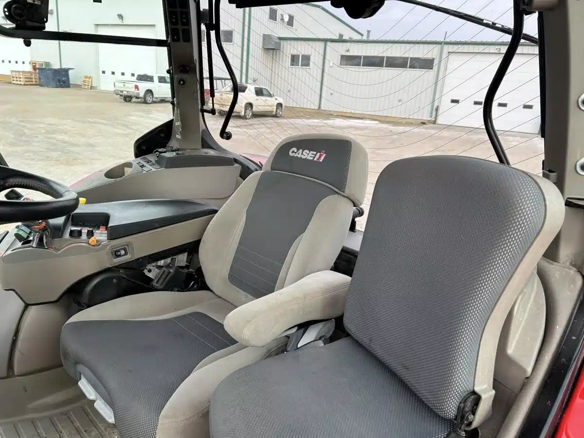 Gallery image 2 for Used 2021 Case IH PUMA 165 CVT Tractor