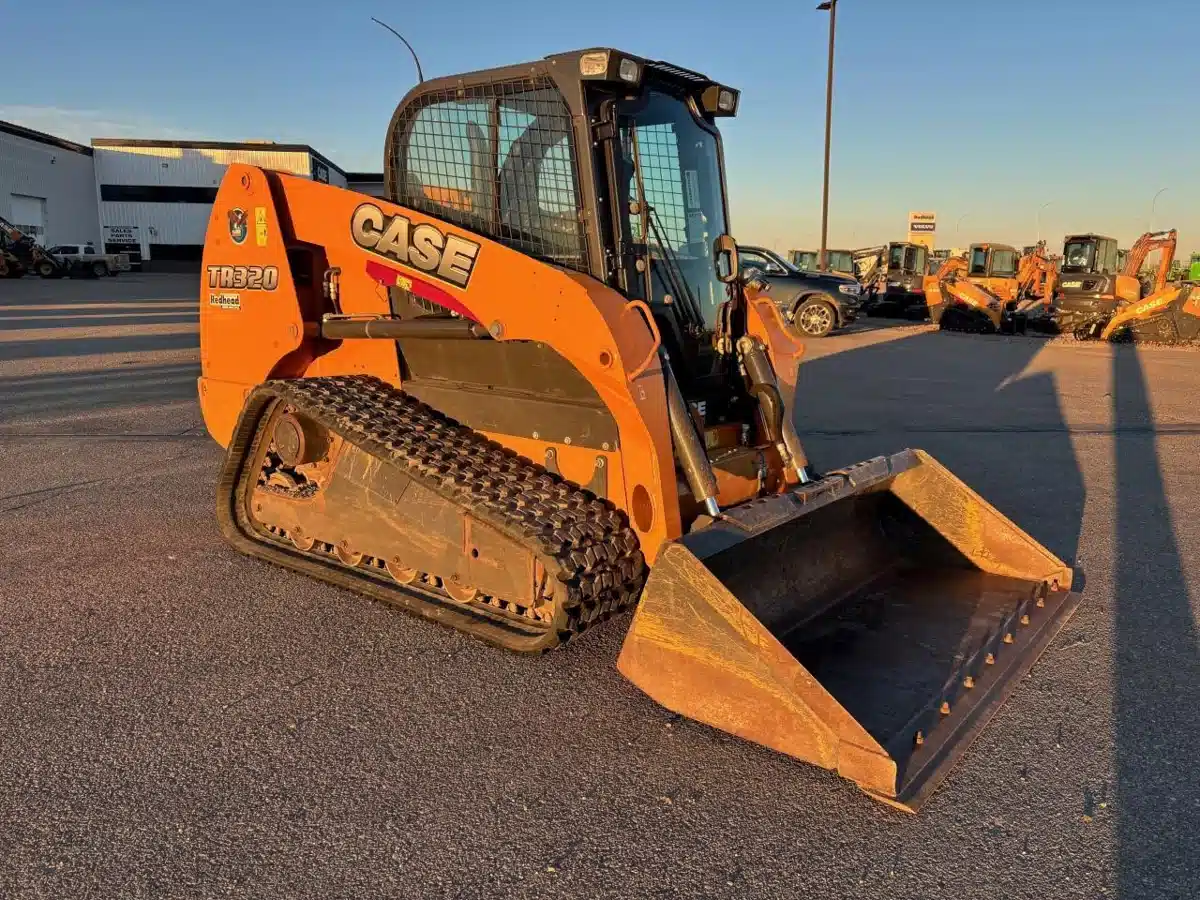 Gallery image 2 for 2014 Case IH TR320 Skid Steer