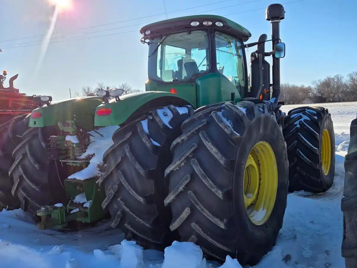 Gallery image 2 for 2012 John Deere 9510R Tractor