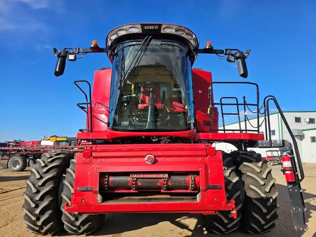 Gallery image 1 for Used 2025 Case IH 9260 Combine