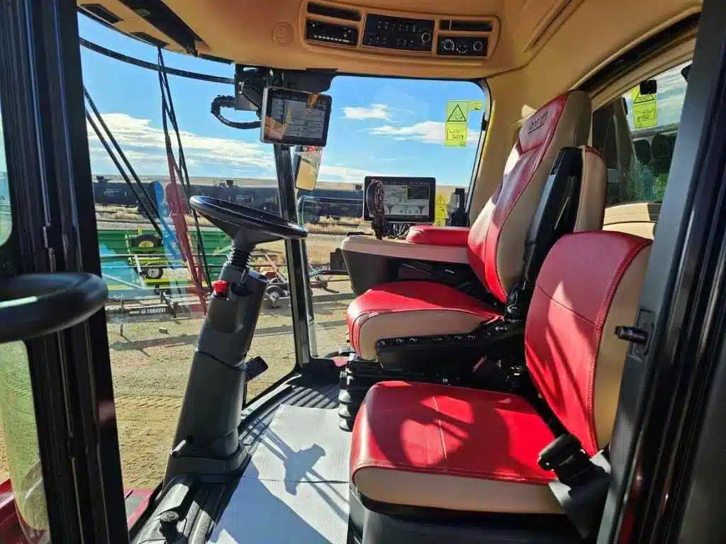 Gallery image 2 for Used 2025 Case IH 9260 Combine