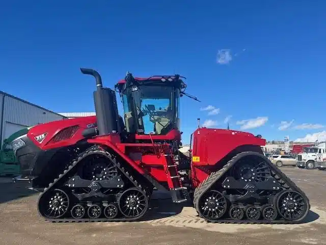 Gallery image 1 for 2025 Case IH STEIGER 715 AFS CONNECT QUADTRAC Tractor