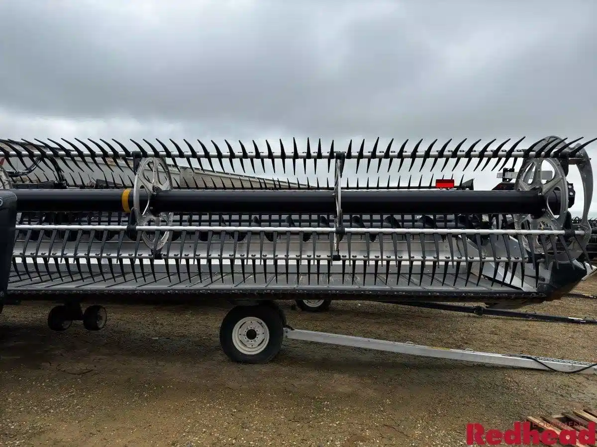 Gallery image 2 for 2022 MacDon FD250 Header - Flex
