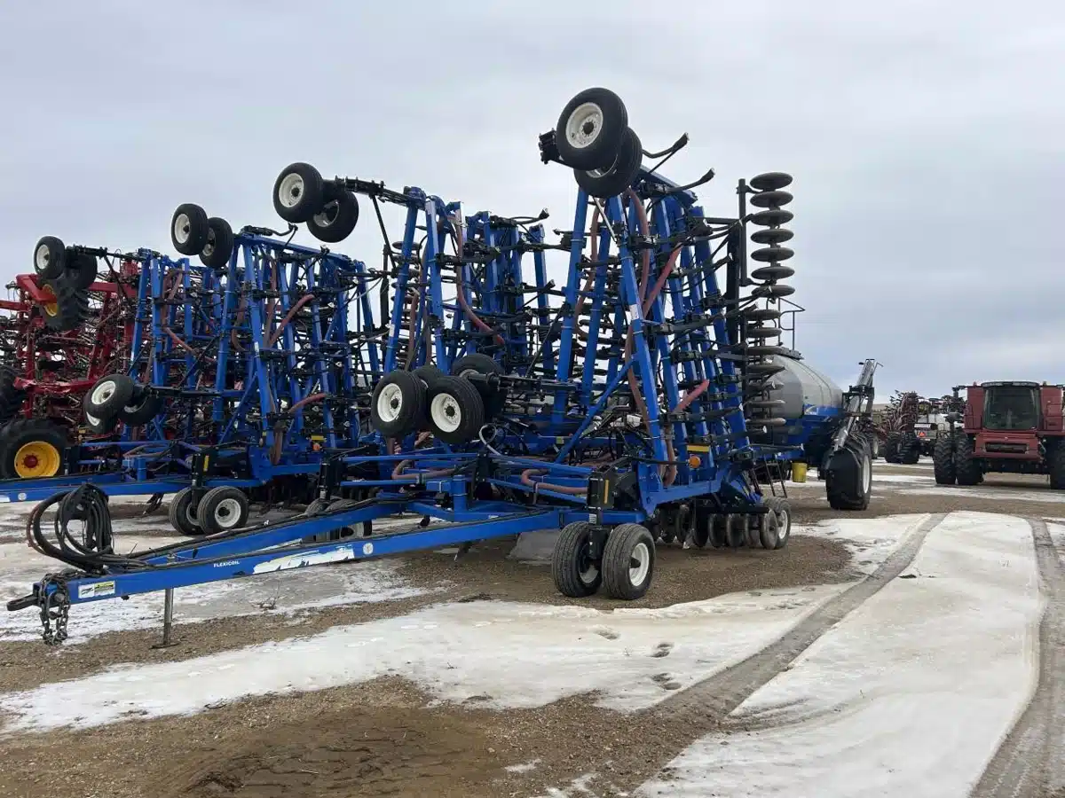 Gallery image 1 for 2011 New Holland P2050 Air Cart