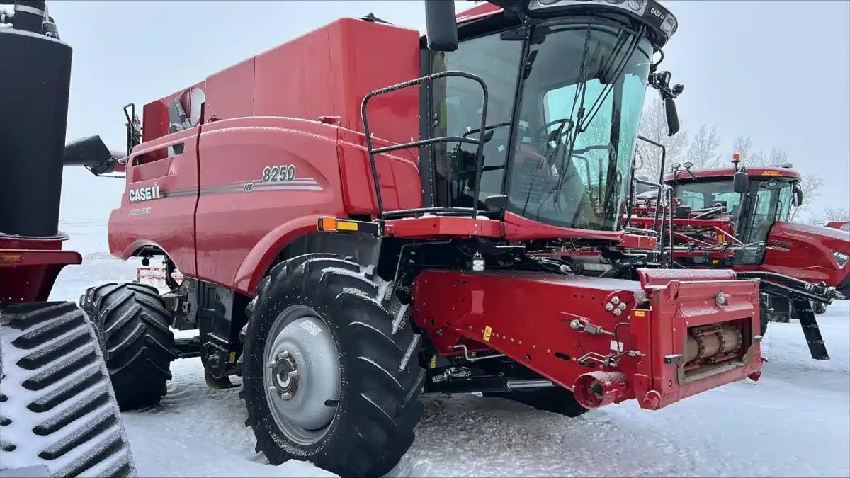 Gallery image 2 for 2023 Case IH 8250 Combine