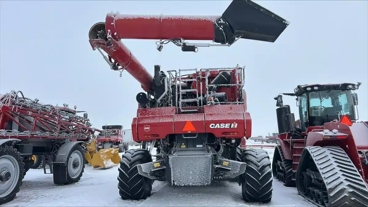 Gallery image 1 for 2023 Case IH 8250 Combine