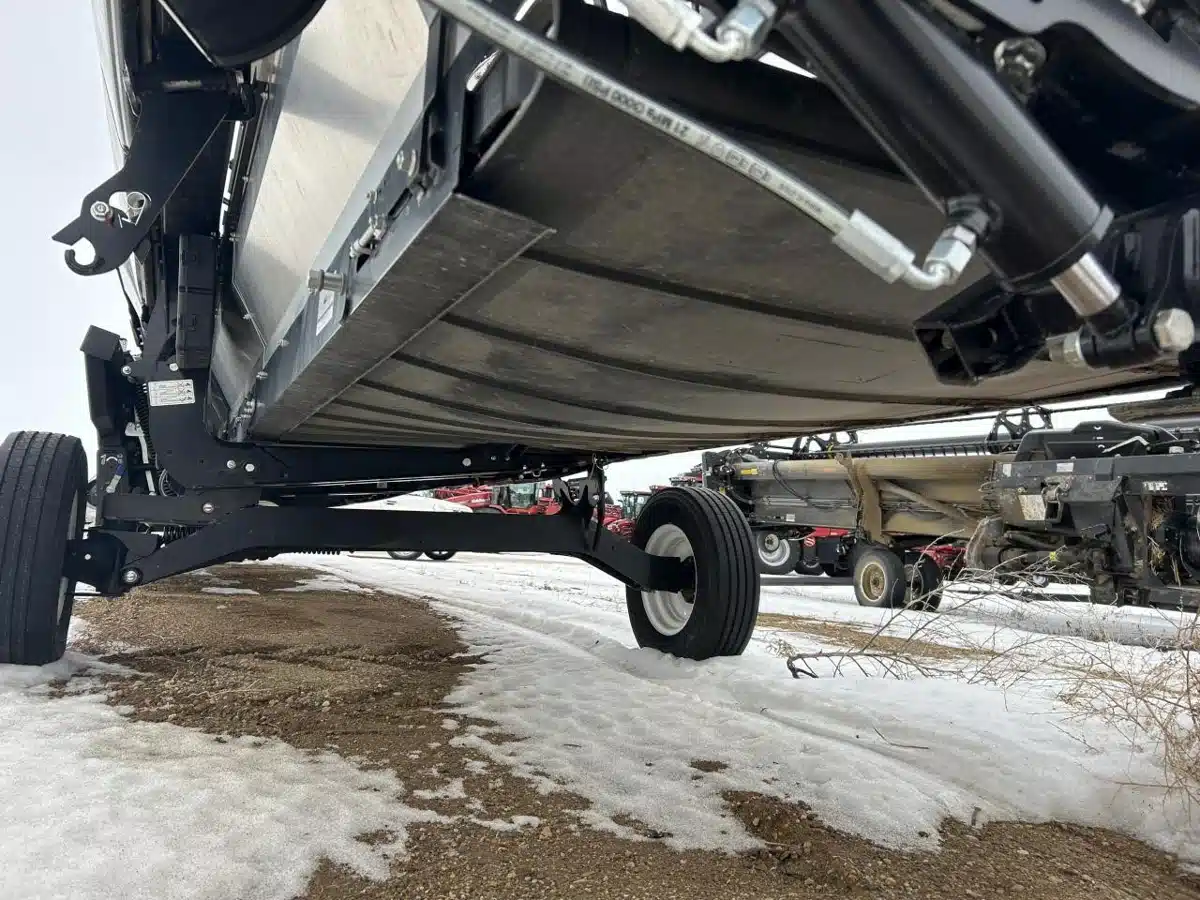 Gallery image 2 for 2025 MacDon FD245 Header - Flex Draper