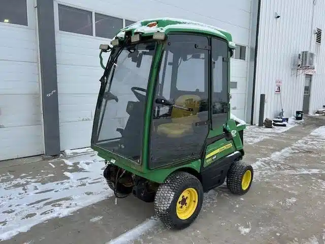 Gallery image 1 for 2020 John Deere 1550 Mower - Riding