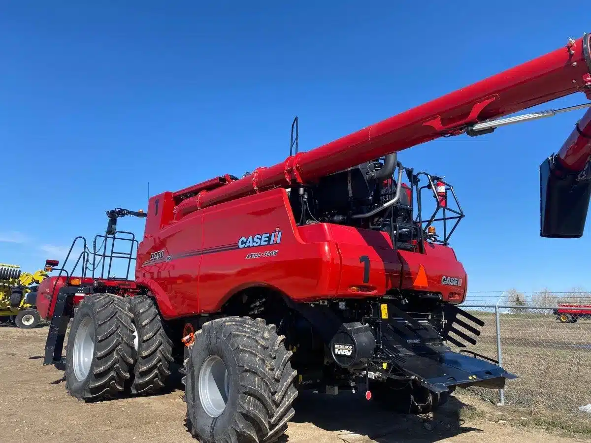 Gallery image 2 for Used 2023 Case IH 9250 Combine