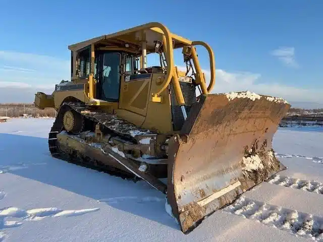 Used Caterpillar D8T Crawler