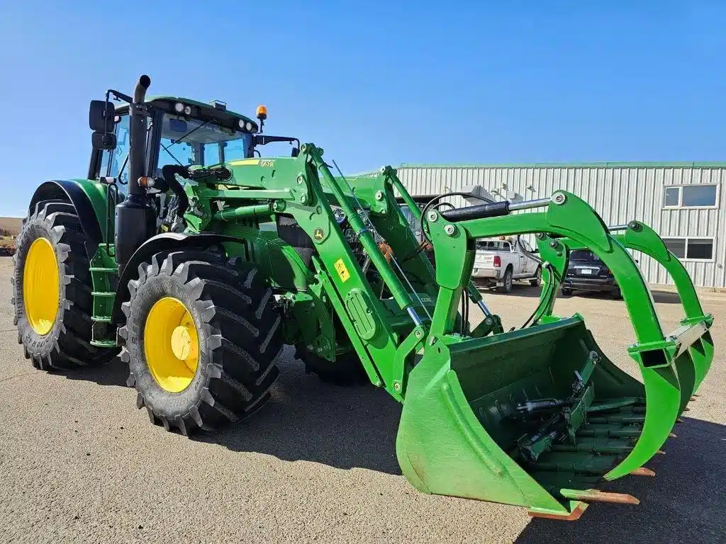 Used 2020 John Deere 6195M Tractor