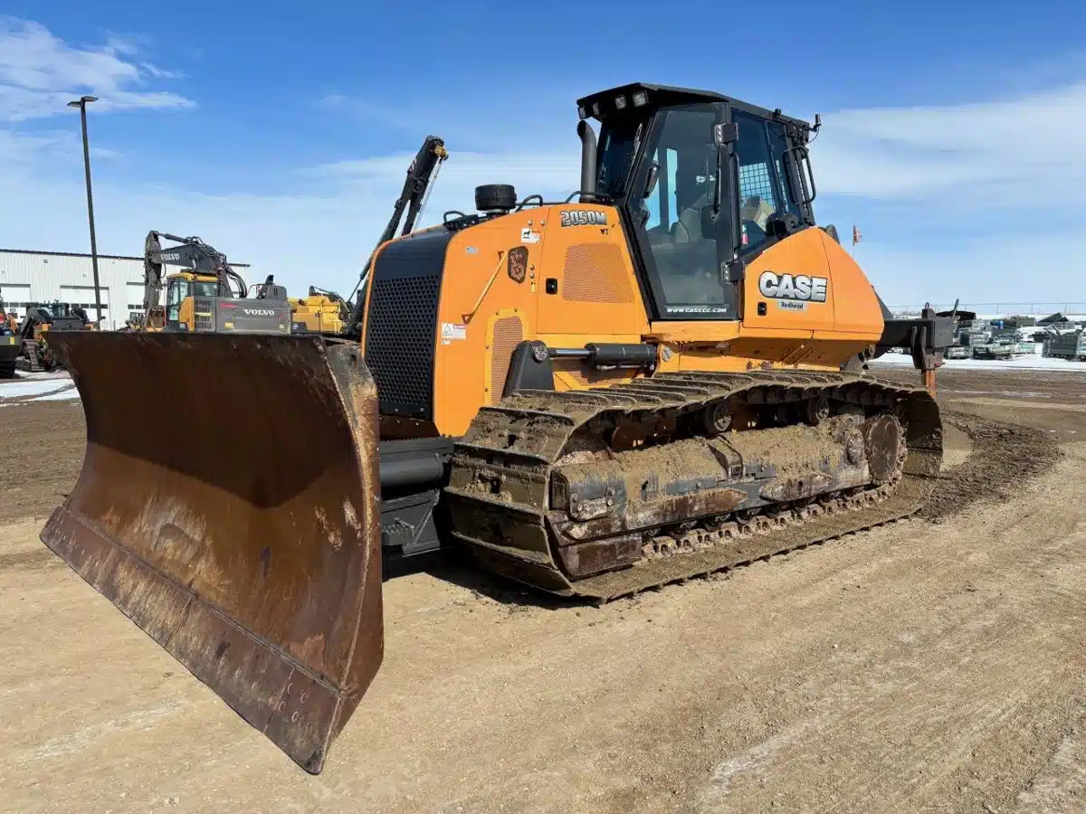 Gallery image 2 for Used 2013 Case IH 2050M Crawler