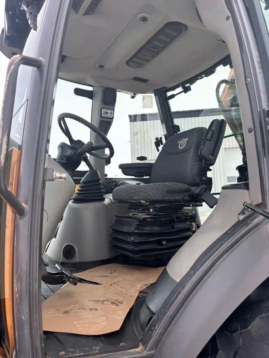 2019 Case IH 580SN Backhoe Loader