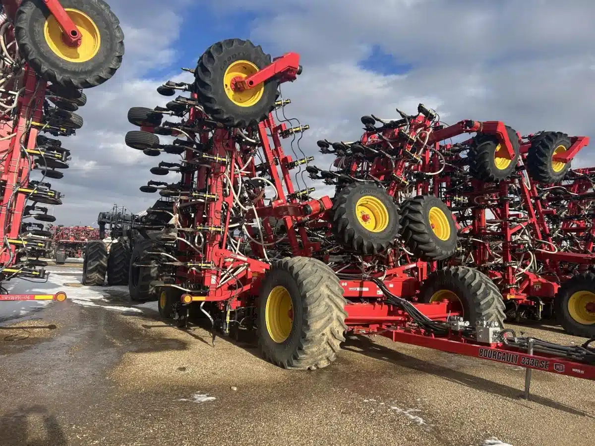 2021 Bourgault 3330-76 Air Seeder