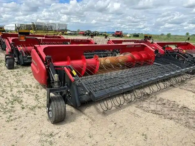 Photo de la Galerie 1 pour 2023 Case IH 3016 Nez - Ramasseur