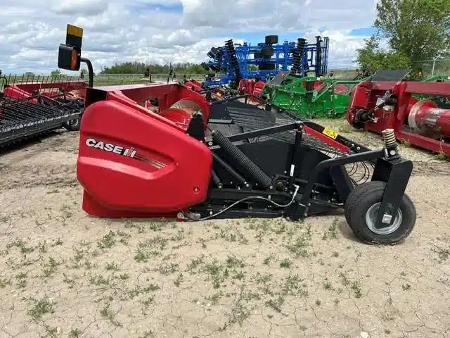Photo de la Galerie 2 pour 2023 Case IH 3016 Nez - Ramasseur