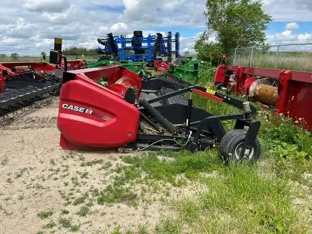 Photo de la Galerie 2 pour 2023 Case IH 3016 Nez - Ramasseur