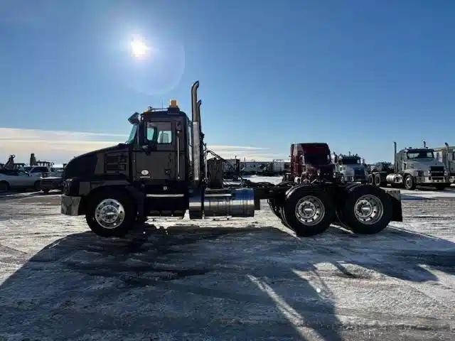 Gallery image 2 for 2019 Mack ANTHEM 64T Semi-Truck