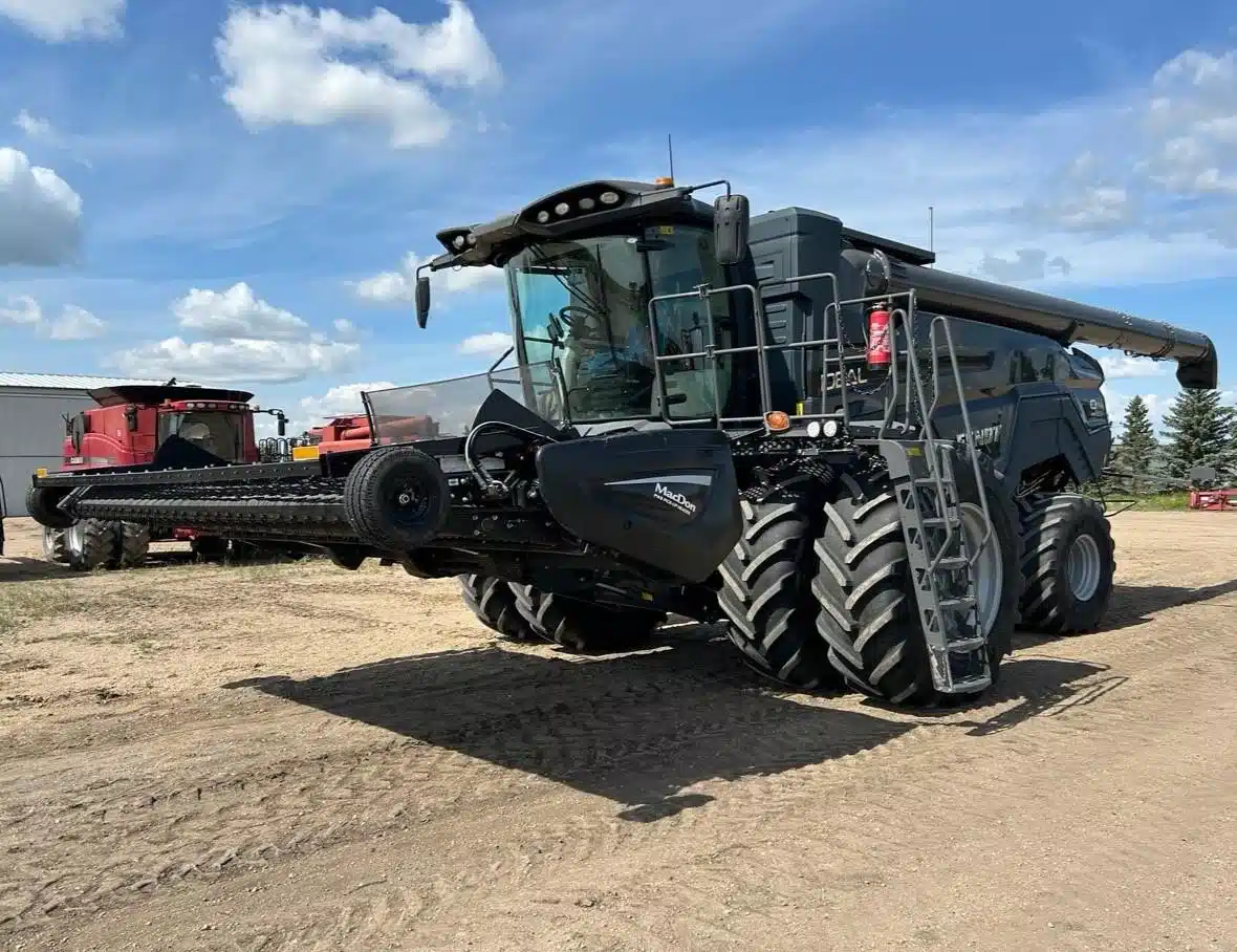 Photo de la Galerie 1 pour 2021 Fendt IDEAL 9 Batteuse