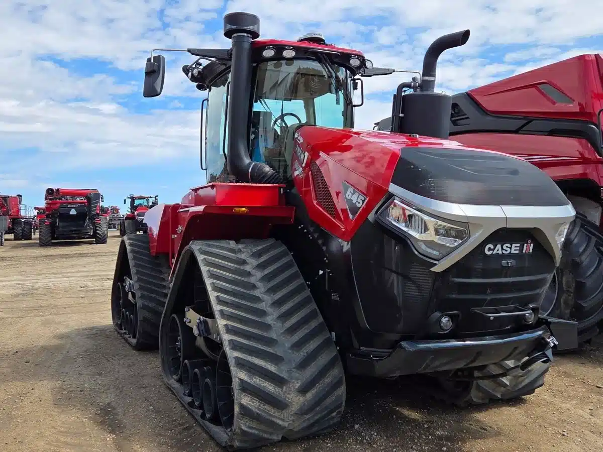 Photo de la Galerie 1 pour 2025 Case IH STEIGER 645 QUADTRAC Tracteur