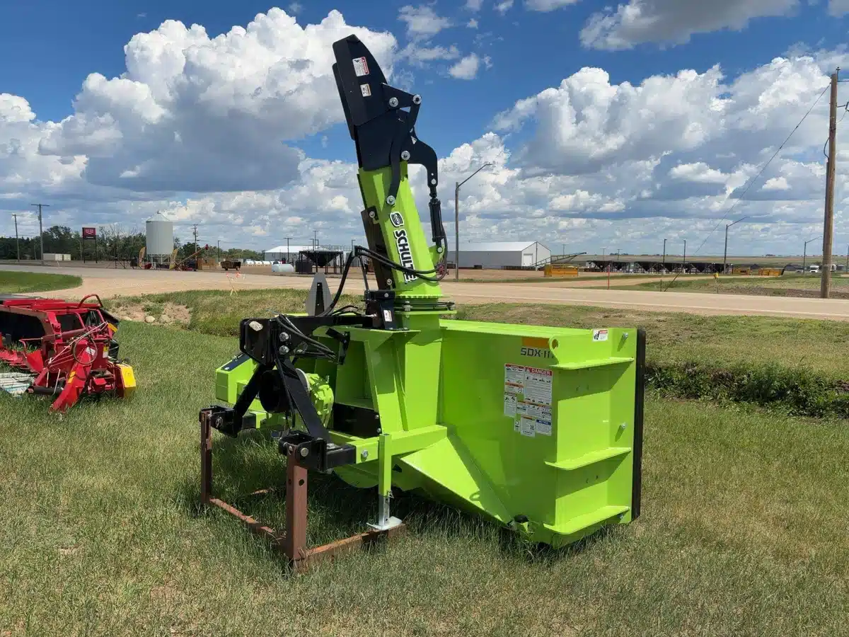 Gallery image 2 for 2025 Schulte SDX-117 Snow Blower