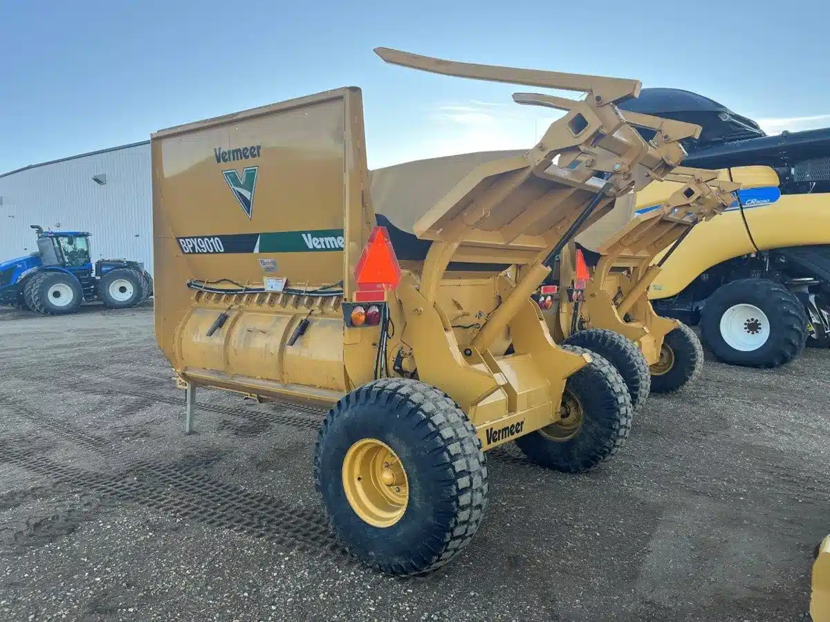 Gallery image 2 for 2019 Vermeer BPX9010 Bale Processor