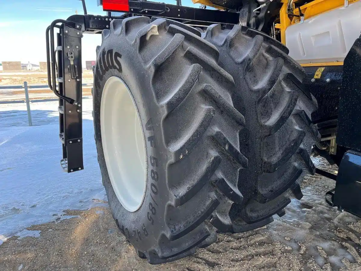 Gallery image 2 for 1900 OM HEADACHE RAC Truck Cab & Chassis