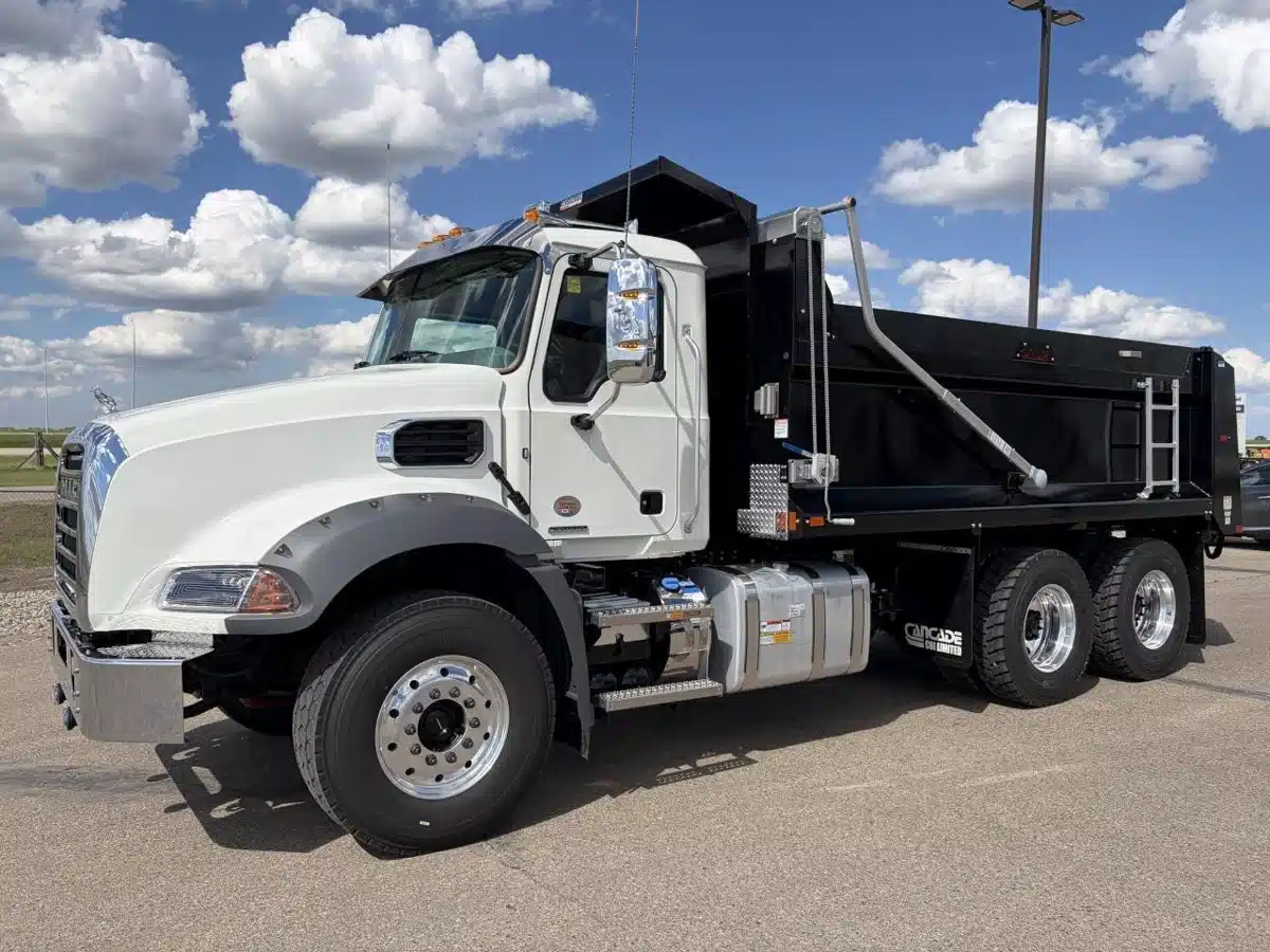 Gallery image 1 for 2027 Mack GRANITE 64BR Truck - Dump