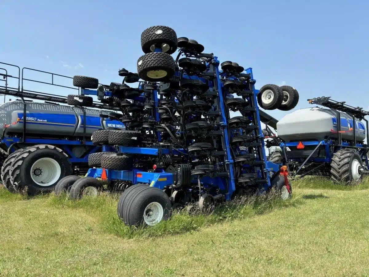 Gallery image 2 for 2024 New Holland P2082 Air Drill