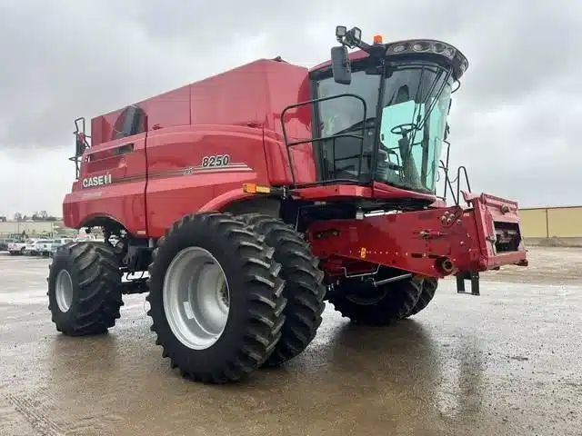 Photo de la Galerie 2 pour 2020 Case IH 8250 Batteuse