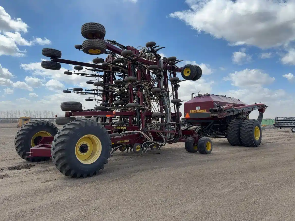 Gallery image 2 for 2013 Seed Hawk 6012 Air Seeder