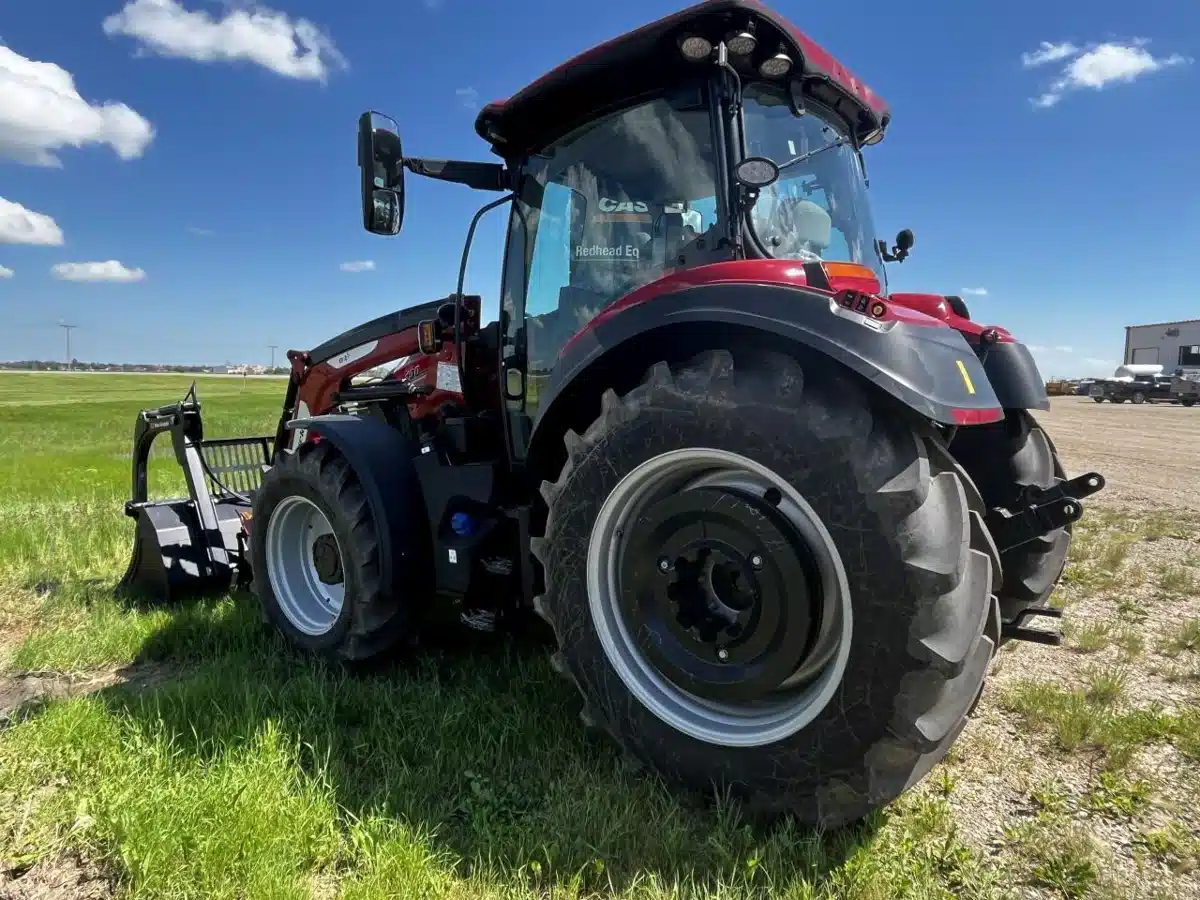Photo de la Galerie 1 pour 2026 Case IH VESTRUM 130 Tracteur