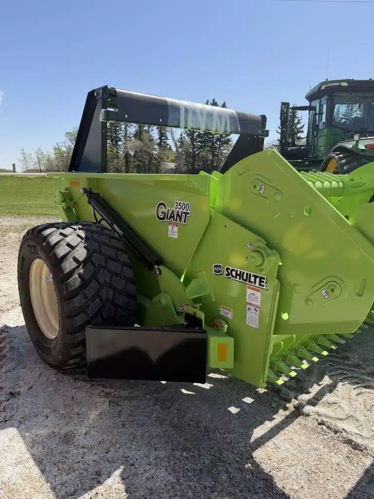 Gallery image 1 for 2026 Schulte GIANT 3500 Rock Picker