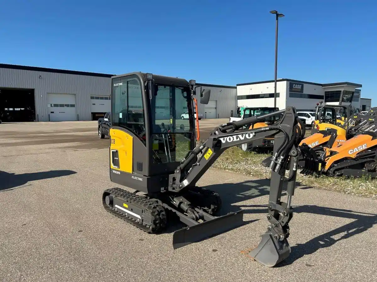 Photo de la Galerie 1 pour 2023 Volvo JEC18E Excavatrice