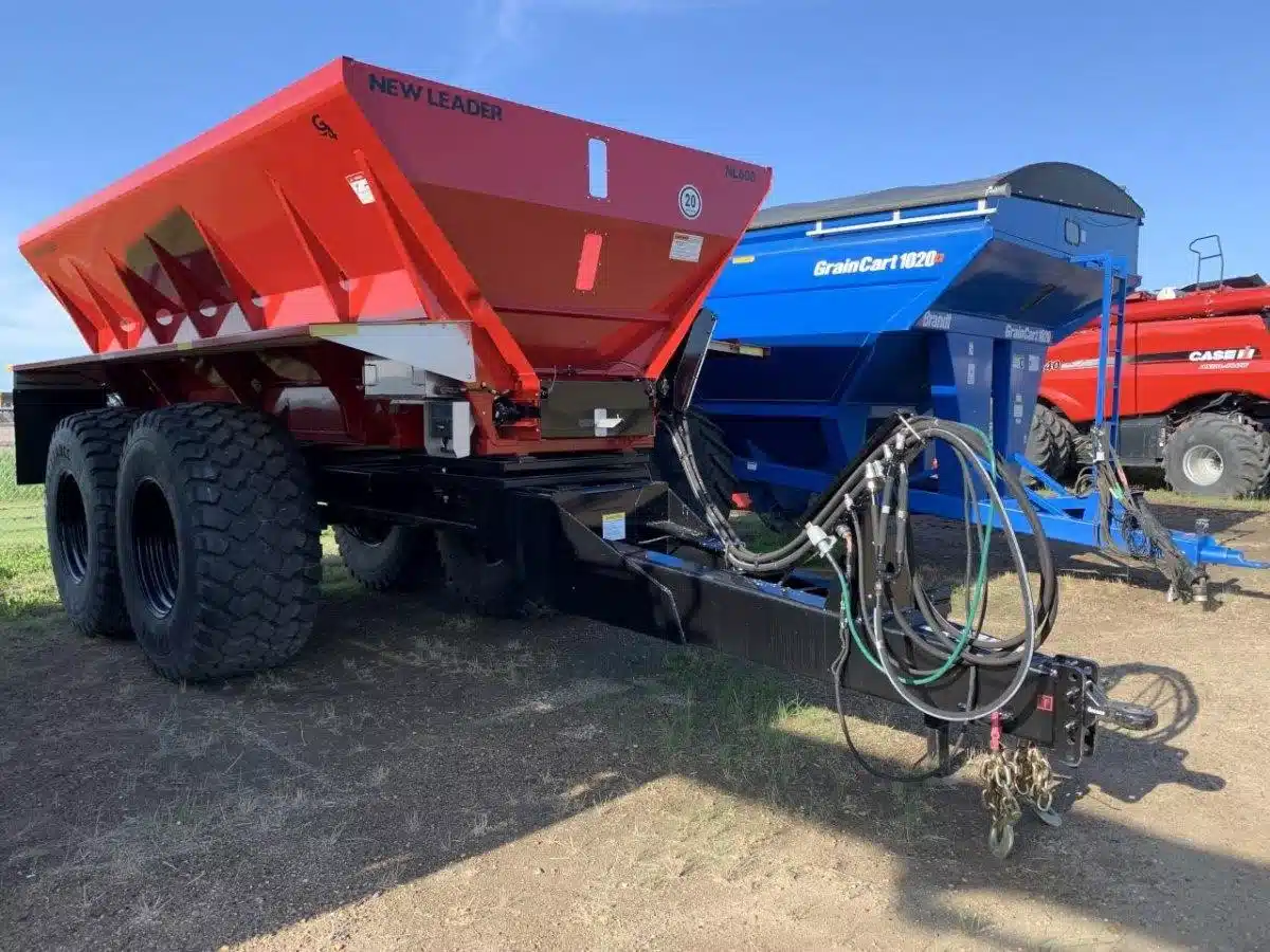 Photo de la Galerie 2 pour 2022 New Leader NL600 Applicateur