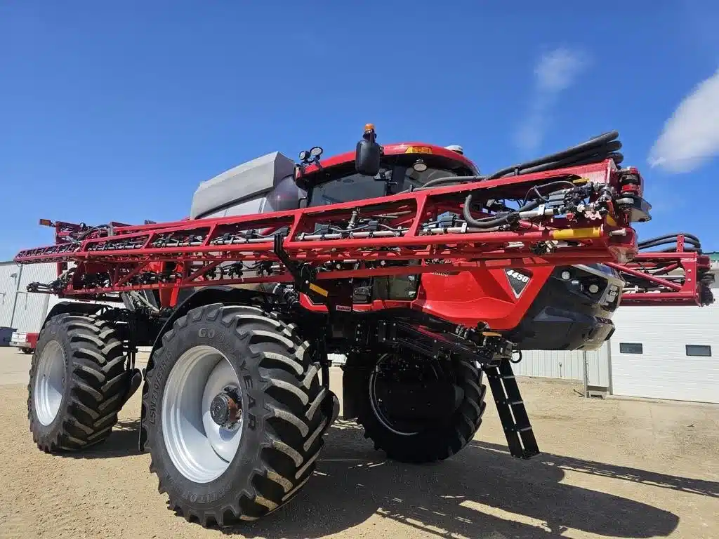 Photo de la Galerie 2 pour 2024 Case IH PATRIOT 4450 Arroseur - Automoteur
