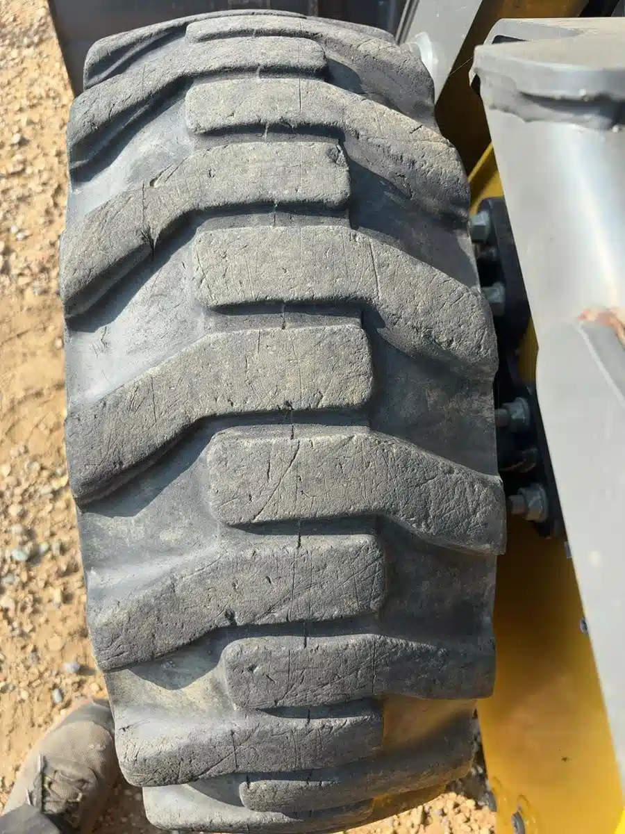Gallery image 2 for 2017 New Holland Construction L218 Skid Steer