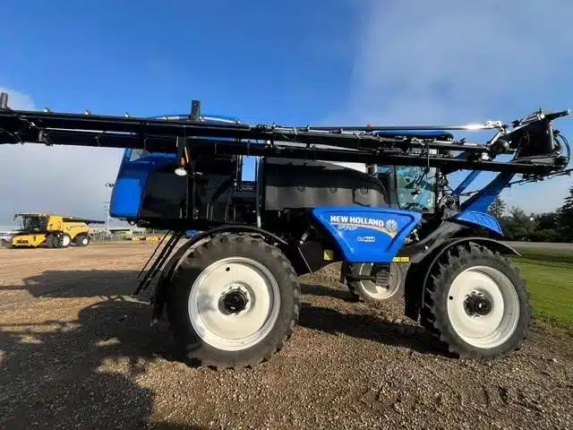 Gallery image 1 for 2019 New Holland SP310F Sprayer - Self Propelled